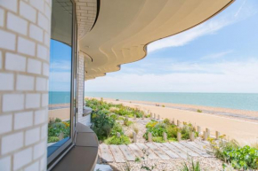 The View at Shoreline by Bloom Stays